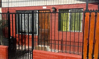 Casa en Villa Pehuén, Maipú.