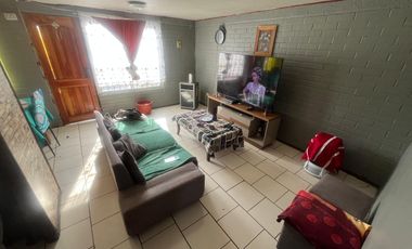 Casa en Villa Pehuén, Maipú.