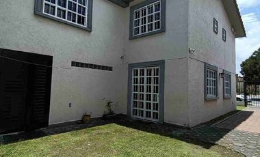 Se vende casa en fraccionamiento Villas del campo, Calimaya, Estado De México