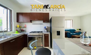 Vendo Bonita y cómoda Casa con recámara en planta baja en Fortín, Fraccionamiento Privado.