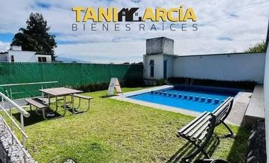 Vendo Bonita y cómoda Casa con recámara en planta baja en Fortín, Fraccionamiento Privado.