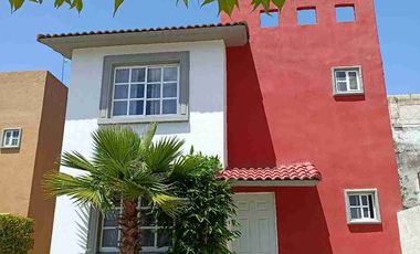 Se vende casa en residencial Villas del campo, Calimaya, Estado De México