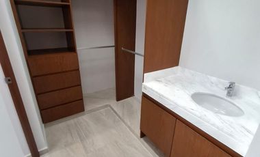 CASA EN VENTA EN NORTEMERIDA FRACCIONAMIENTO.  BUEN PRECIO. EXCELENTE UBICACIÓN