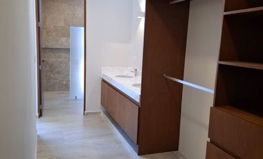 CASA EN VENTA EN NORTEMERIDA FRACCIONAMIENTO.  BUEN PRECIO. EXCELENTE UBICACIÓN