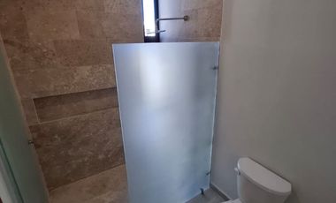 CASA EN VENTA EN NORTEMERIDA FRACCIONAMIENTO.  BUEN PRECIO. EXCELENTE UBICACIÓN