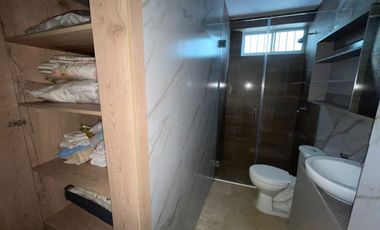 Se alquila departamento de 4 Habitaciones, Edificio Silco, Ceibos.(AR)