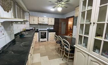 Se alquila departamento de 4 Habitaciones, Edificio Silco, Ceibos.(AR)