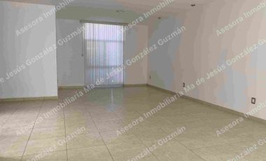 Rento casa en fraccionamiento privado cerca de la Ibero León Guanajuato