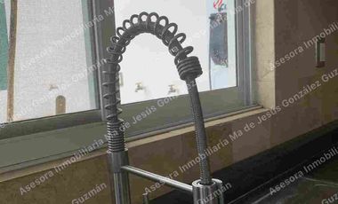 Rento casa en fraccionamiento privado cerca de la Ibero León Guanajuato