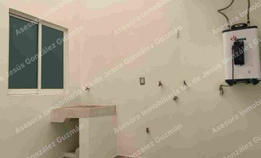 Rento casa en fraccionamiento privado cerca de la Ibero León Guanajuato