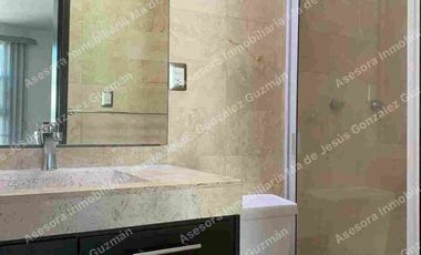 Rento casa en fraccionamiento privado cerca de la Ibero León Guanajuato