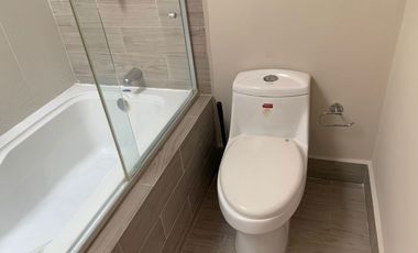 CASA EN RENTA DE UNA PLANTA EL MAYORAZGO LEON GTO ZONA SUR.