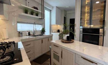 CASA DE VENTA EN EL KM 9 DE LA VÍA SAMBORONDÓN