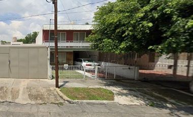 VENTA DE CASA EN GUADALAJARA COL  CHAPALITA