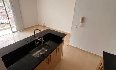 Arriendo amplio apartamento en Arboreto