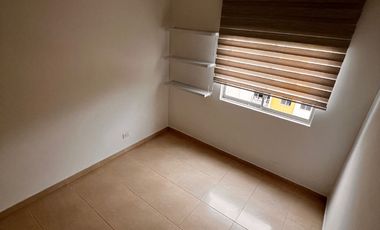 Arriendo amplio apartamento en Arboreto