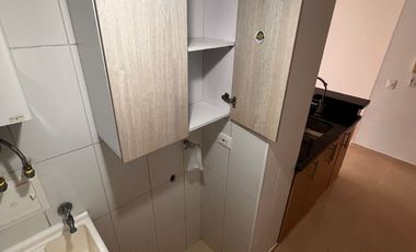 Arriendo amplio apartamento en Arboreto