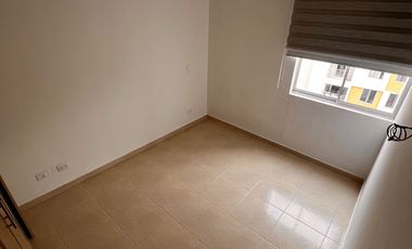 Arriendo amplio apartamento en Arboreto