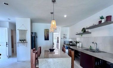 Casa en venta en  San Benito  frente al mar