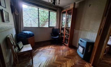 Espectacular terreno de 525mt2 en venta con 2 casas, comercial/residencial. Lindo jardín, muy bien mantenidas. Propiedad apta salud, deporte, educación, otros