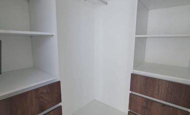 Vendo Casa de estreno en Urbanización en el Nuevo Samborondón La Costa.