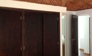 Amplia y Bonita Casa de 4 Recamaras en Col. Lomas de Tecamachalco