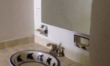 Amplia y Bonita Casa de 4 Recamaras en Col. Lomas de Tecamachalco