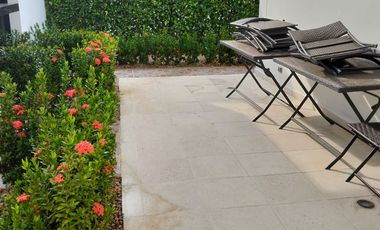 CASA EN VENTA AMOBLADA EN GIRARDOT