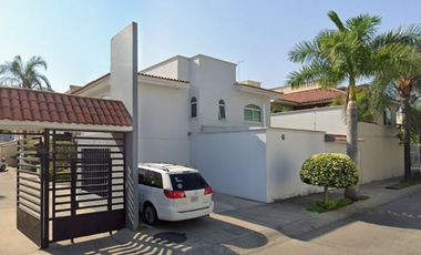 VENTA DE CASA EN GUADALAJARA COL JARDINES DEL NILO