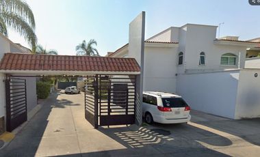 VENTA DE CASA EN GUADALAJARA COL JARDINES DEL NILO