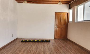 Departamento Amueblado cerca de Plaza del Sol y La Perla