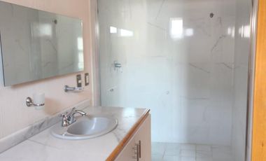 Departamento Amueblado cerca de Plaza del Sol y La Perla