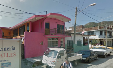 REMATO CASA EN MANZANILLO COLIMA CENTRO