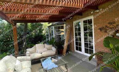 Arriendo y Venta Casa Condominio Pie Andino