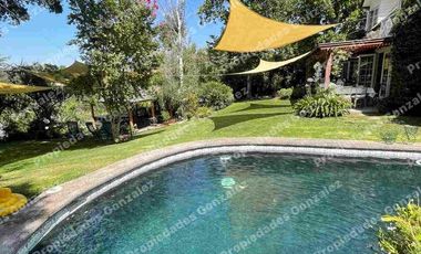 Arriendo y Venta Casa Condominio Pie Andino