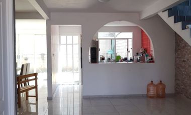 VENDO CASA MUY ILUMINADA EN TEYAHUALCO, TULTEPEC