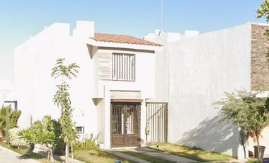 BONITA CASA EN FUNDADORES RESIDENCIAL EN GUASAVE SINALOA
