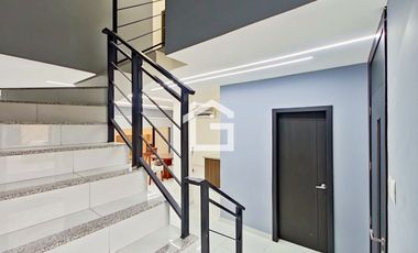 Casa Semiamoblada en Alquiler en Urbanización Arboleia, Machala