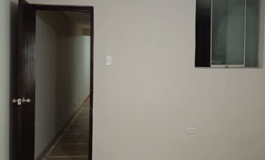 CASA 3 PISOS EN VENTA 160 M2 URB. AEROPUERTO – CALLAO