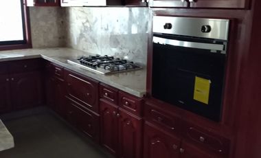 RENTA HERMOSA CASA EN LEON MODERNO