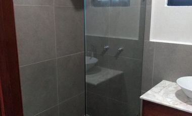 RENTA HERMOSA CASA EN LEON MODERNO