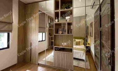 Disewakan dan Dijual rumah 2 lantai Furnish  dekat Tol Alam Sutera