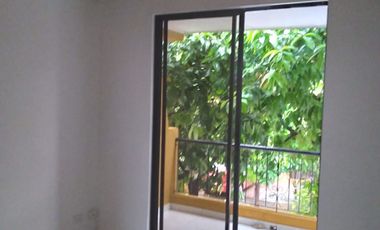 CASA EN VENTA EN GIRARDOT
