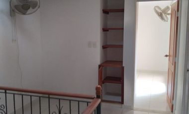 CASA EN VENTA EN GIRARDOT