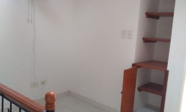 CASA EN VENTA EN GIRARDOT