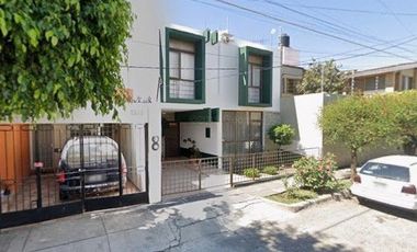 VENTA DE CASA EN GUADALAJARA COL JARDINES DEL COUNTRY