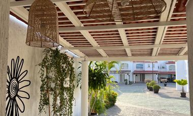 SE RENTA CASA EN COSTERA LAS PALMAS DIAMANTE, ACAPULCO.