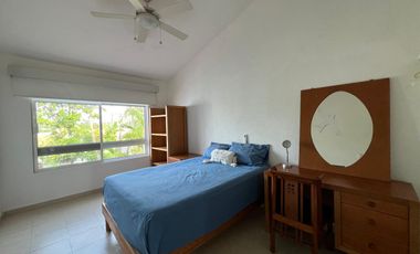 SE RENTA CASA EN COSTERA LAS PALMAS DIAMANTE, ACAPULCO.