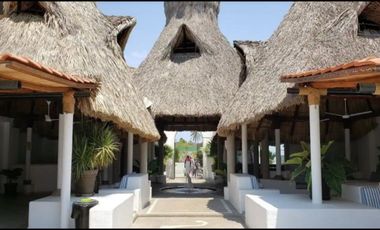 SE RENTA CASA EN COSTERA LAS PALMAS DIAMANTE, ACAPULCO.