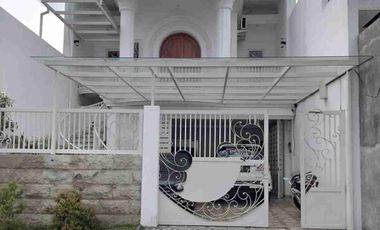 Sawahan Surabaya | Jual Rumah Bagus 2 Lantai 246 m² Ada Kolam Renang di Petemon Dekat Arjuno Banyuurip Tidar Simo Semarang Pasar Turi Kembang Kedungdoro